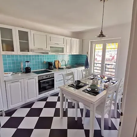 Apartment Lulu 90 M2 In Center Of *